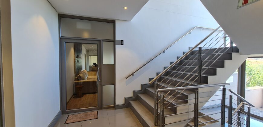 217 m² Office to Rent Century City