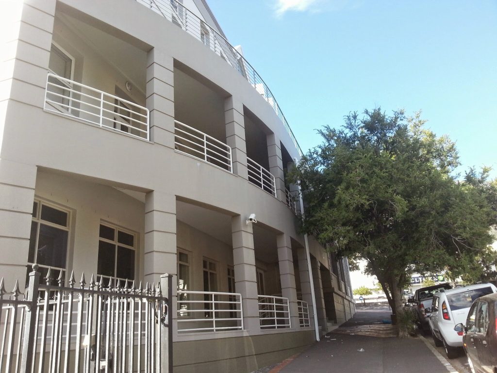 The Avalon, Gardens