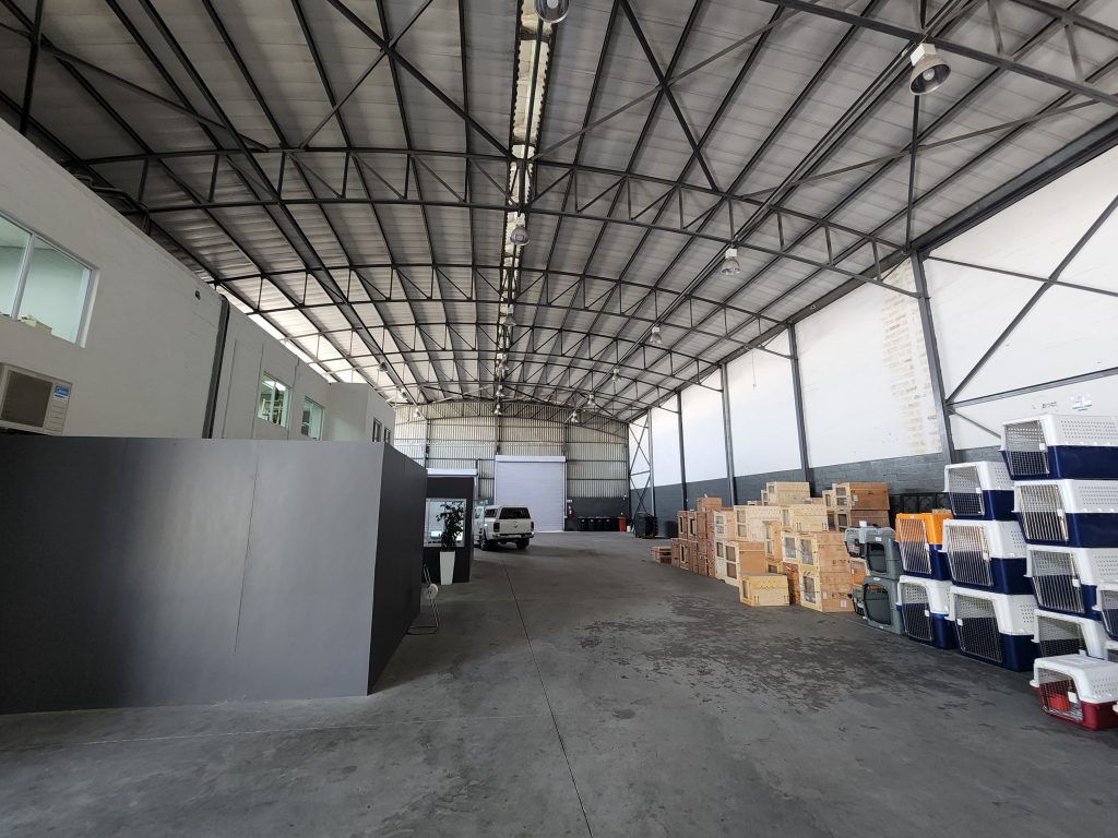 Warehouse for Sale Airprt Industria - 7 Falcon Crescent