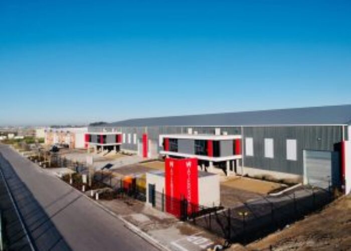 342 m² Warehouse to Rent Stikland