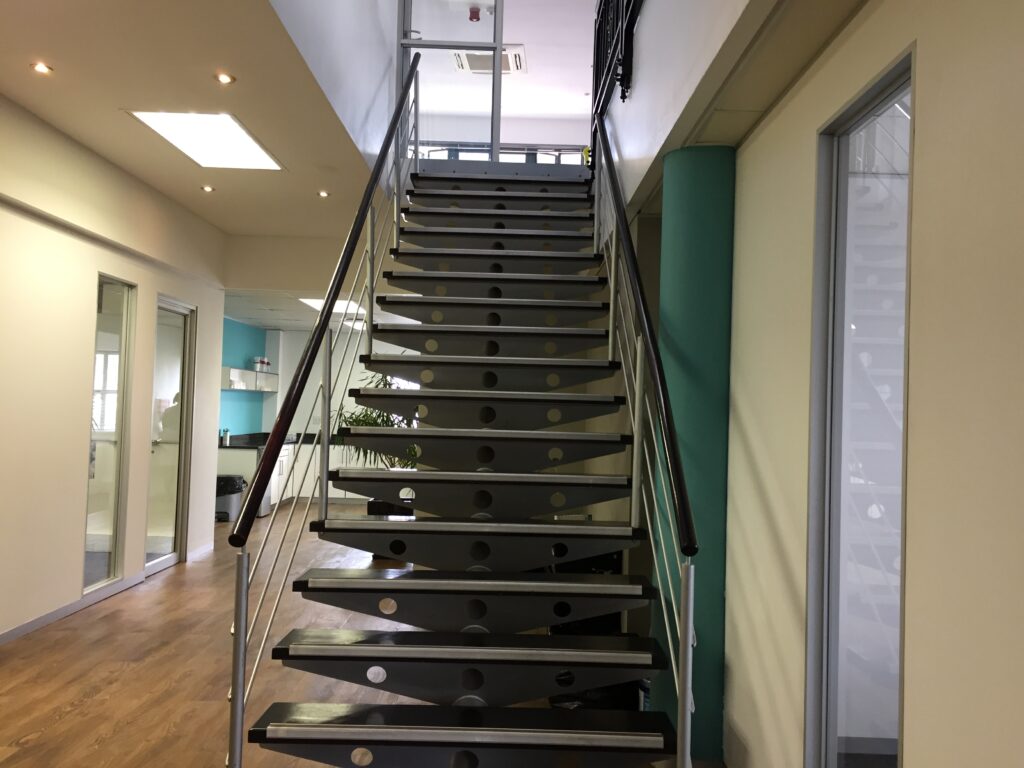Office to Rent Century City - Waterford Place