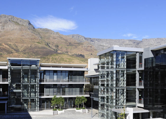 1,587 m² Office to Rent The Boulevard