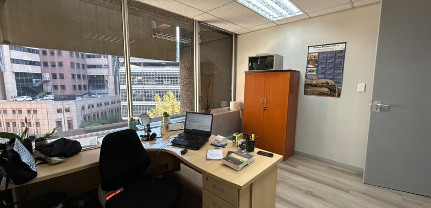 105 m² Office to Rent Cape Town CBD