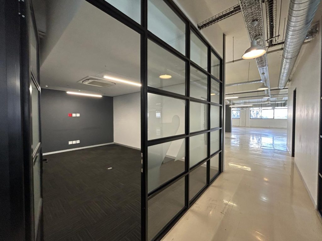 Office to Rent Foreshore - 33 Martin Hammerschlag