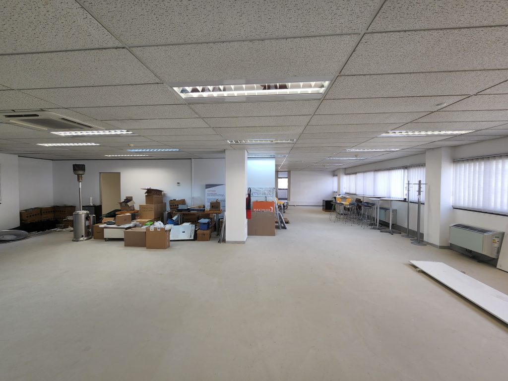 Office to Rent Pinelands - Golf Park