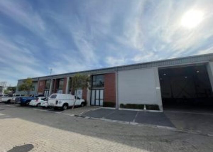 1,552 m² Warehouse to Rent Bellville South