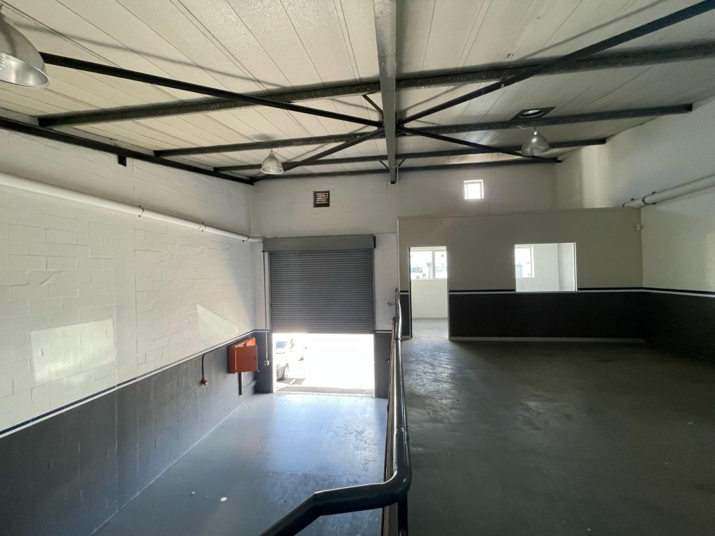 Warehouse to Rent Montague Gardens