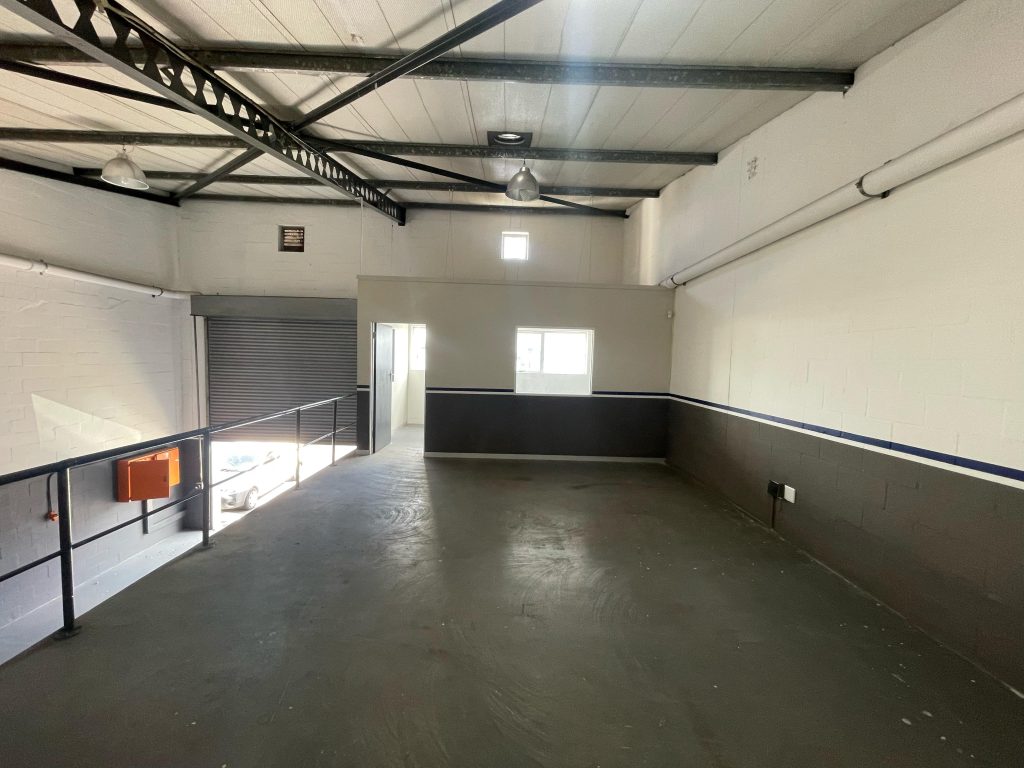 Warehouse to Rent Montague Gardens