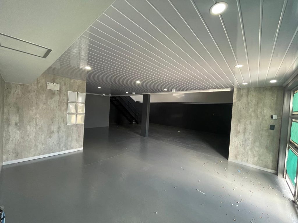 Warehouse to Rent Montague Gardens