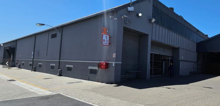 999 m² Warehouse to Rent Blackheath Industria