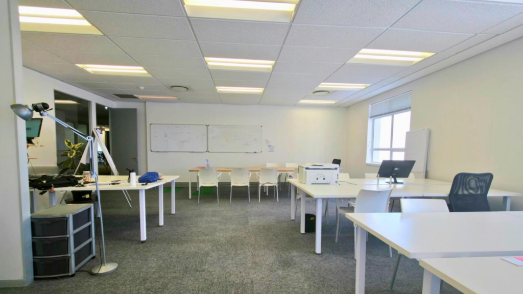 Office to Rent Claremont - Grove Exchange