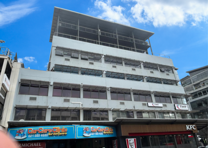 415 m² Office to Rent Green Point