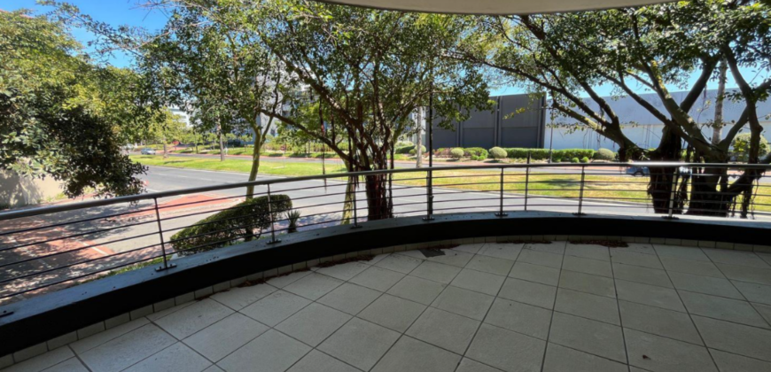 202 m² Office to Rent Century City