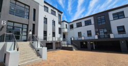 202 m² Office to Rent Century City