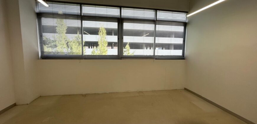 904 m² Office to Rent Foreshore