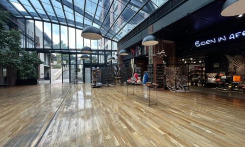 177 m² Retail Space to Rent Gardens