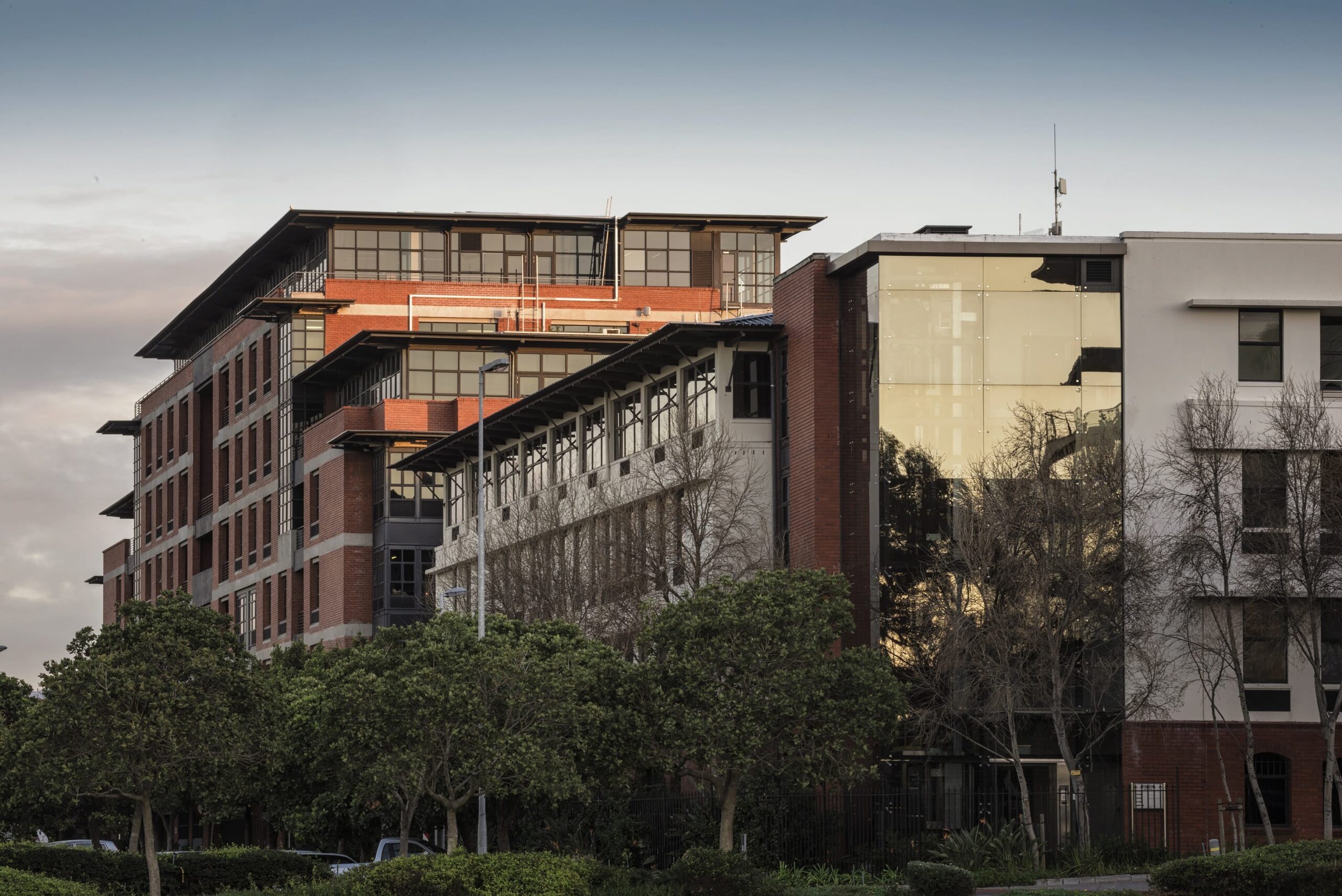 Serviced Office to Rent Black River Park