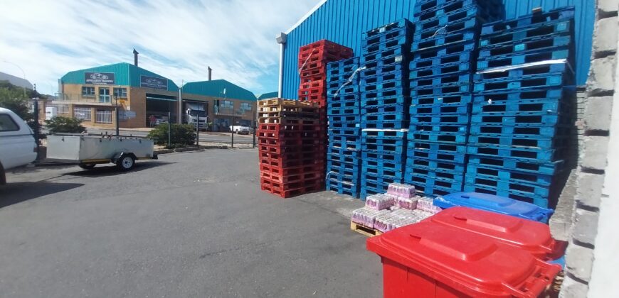 1,361 m² Warehouse to Rent Brackenfell