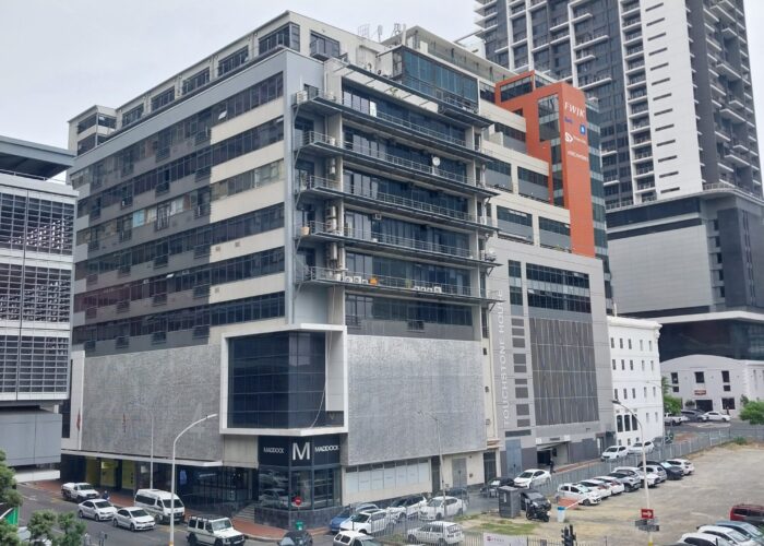 168 m² Office to Rent Cape Town City Center