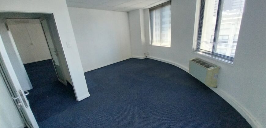 162 m² Office to Rent Cape Town City Center