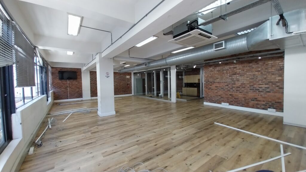 4 Loop Street