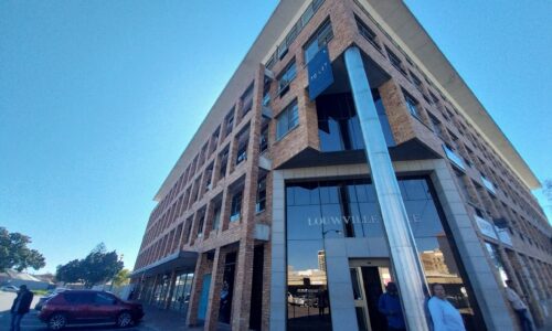 1,043 m² Office to Rent Bellville