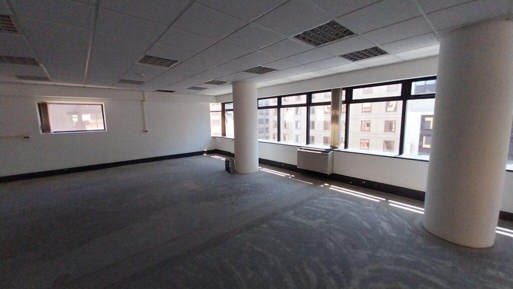Office to Rent Cape Town City Center - The Pinnacle