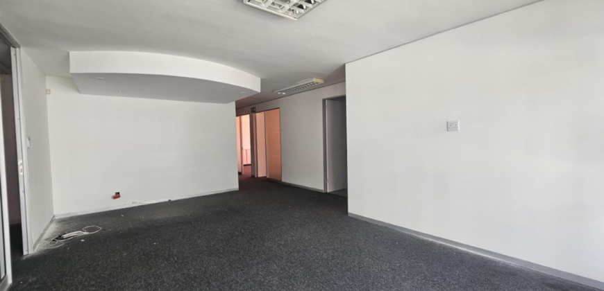 352 m² Office to Rent Century City