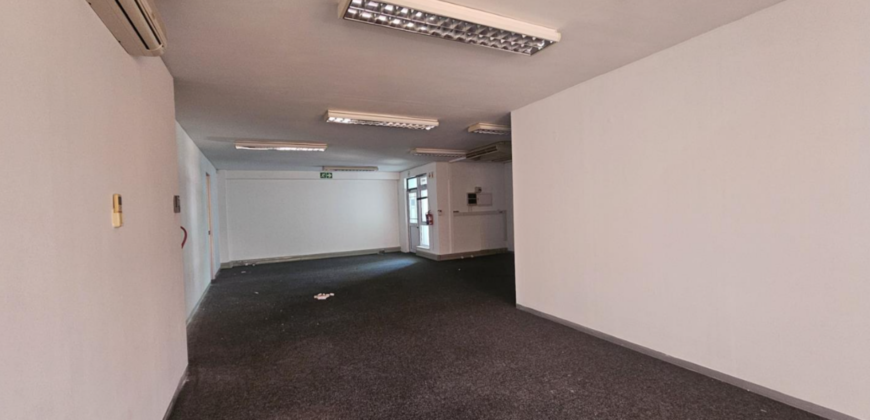 352 m² Office to Rent Century City