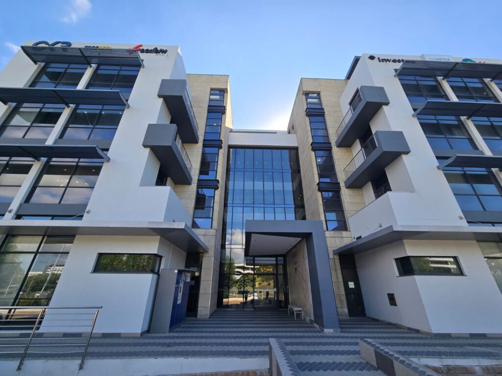 Avanti Building