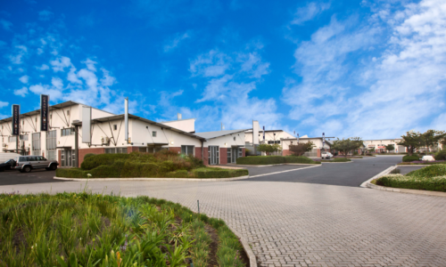 375 m² Warehouse to Rent Montague Gardens