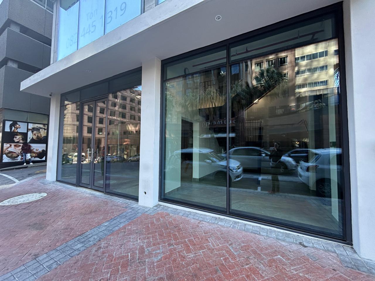 262 m² Retail Space to Rent Cape Town City Center