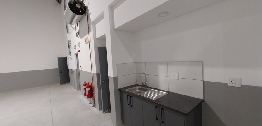 435 m² Warehouse to Rent Stikland