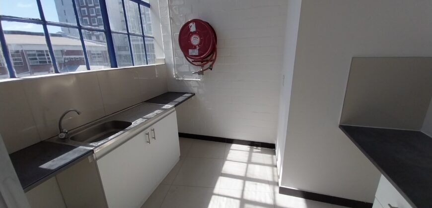 470 m² Warehouse to Rent Observatory