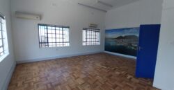 945 m² Warehouse to Rent Observatory