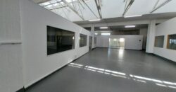 945 m² Warehouse to Rent Observatory
