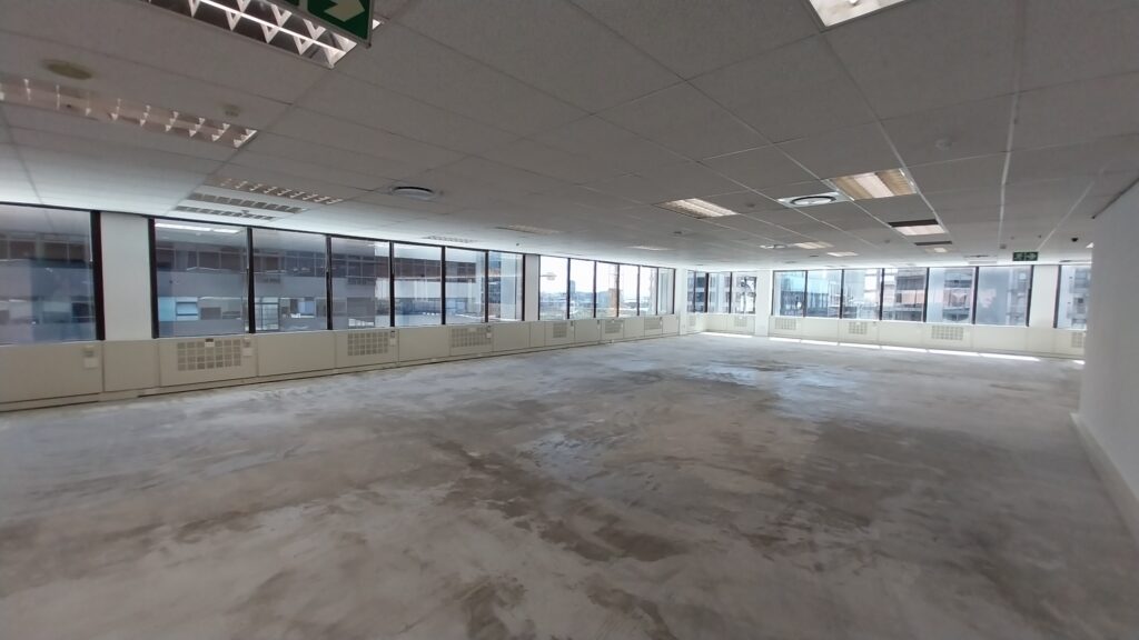 Office to Rent 2 Long Street