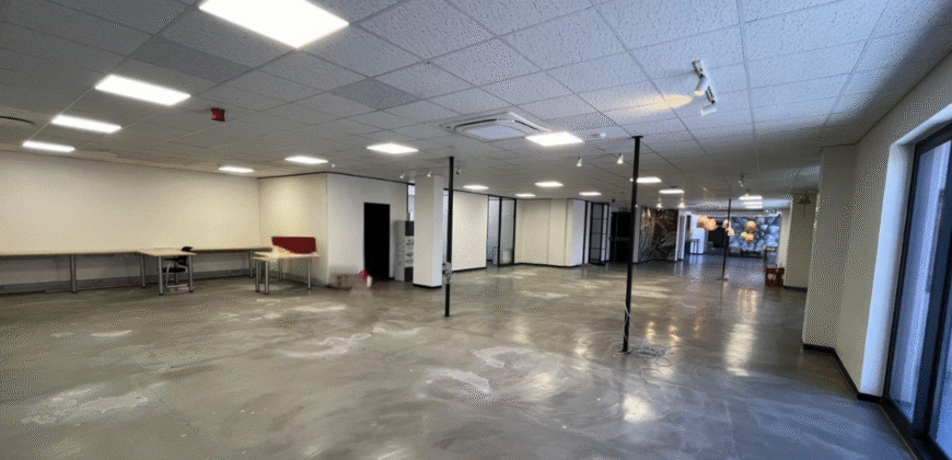 877 m² Office to Rent Century City