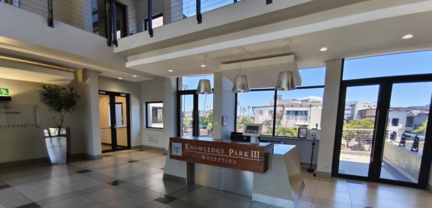 877 m² Office to Rent Century City