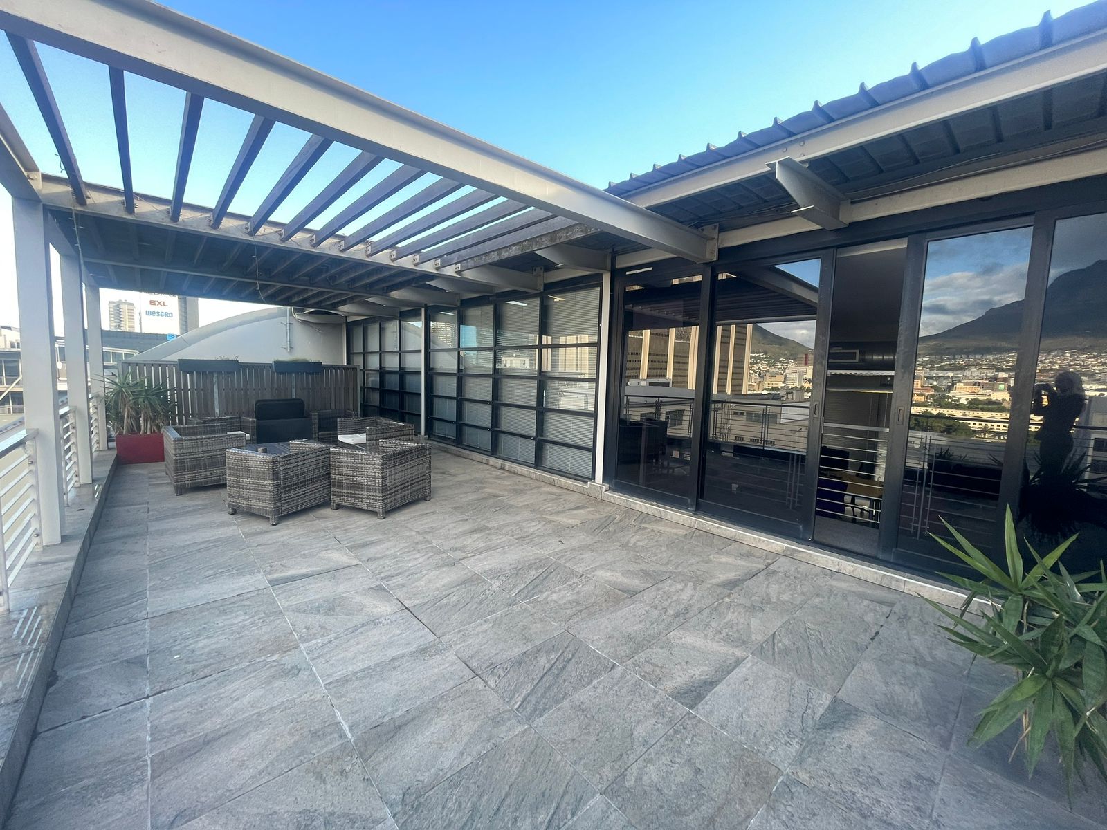 Office to Rent Foreshore