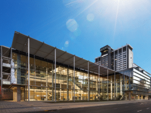 282 m² Office to Rent Foreshore