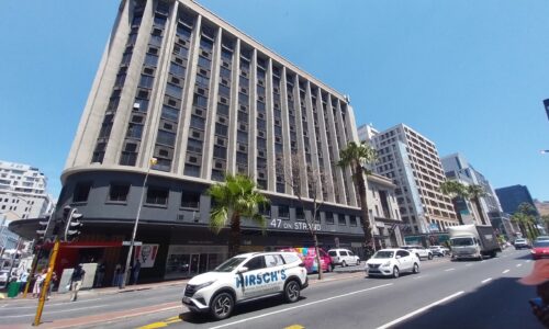 695 m² Office to Rent 47 on Strand