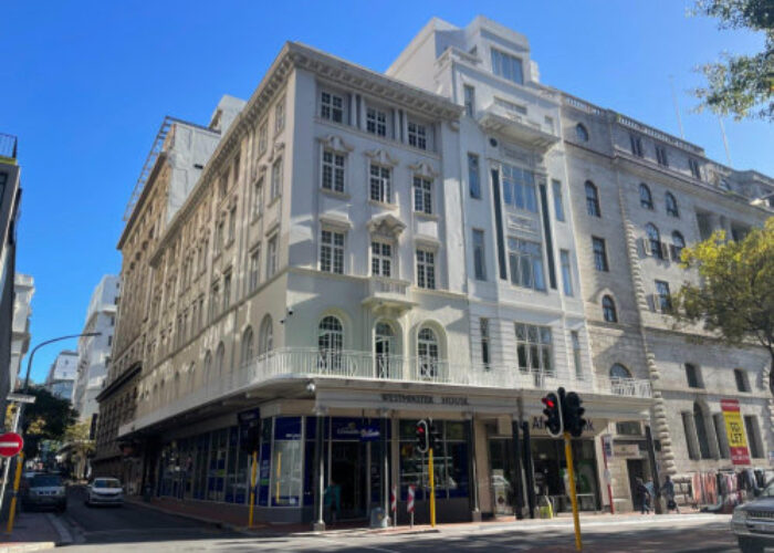 276 m² Office to Rent Westminster House