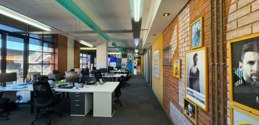 1,048 m² Office to Rent Black River Park