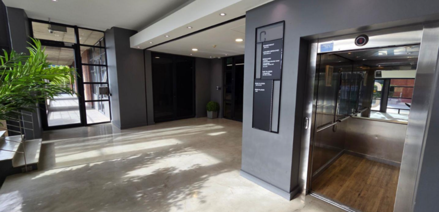 1,048 m² Office to Rent Black River Park