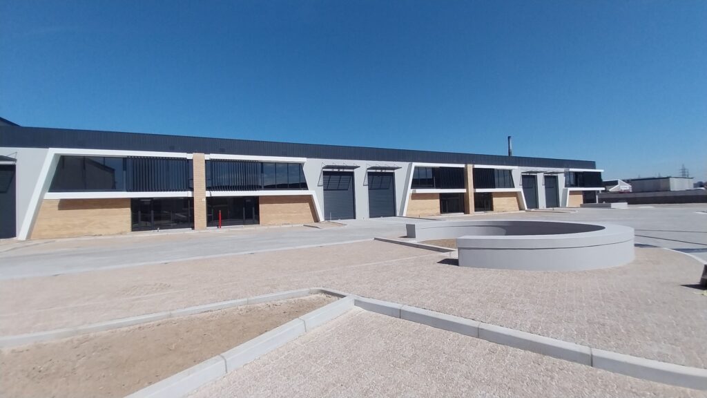 Warehouse to Rent Stikland
