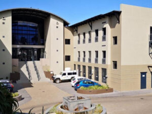 877 m² Office to Rent Century City