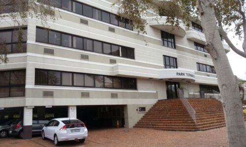 924 m² Office to Rent Pinelands