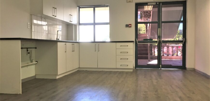 476 m² Office to Rent in Century City