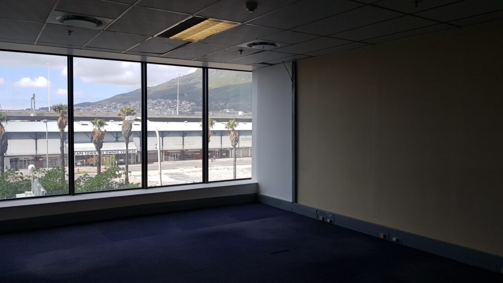 953 m² Office to Rent Foreshore - Image 7